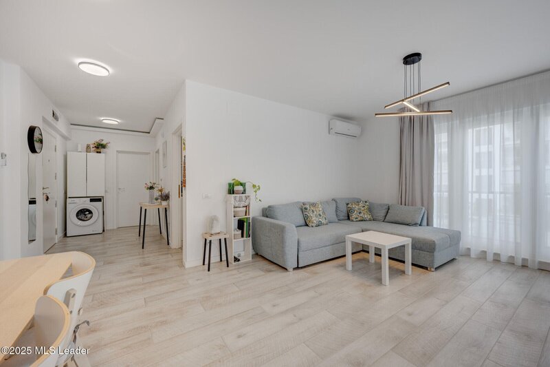Arbo Mogosoaia, inchiriere apartament 2 camere, utilat si mobilat.