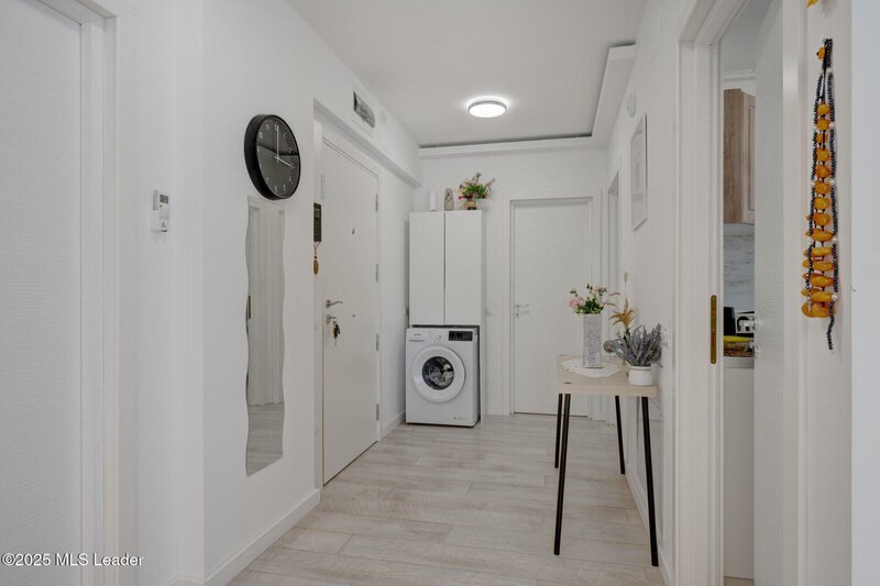 Arbo Mogosoaia, inchiriere apartament 2 camere, utilat si mobilat.